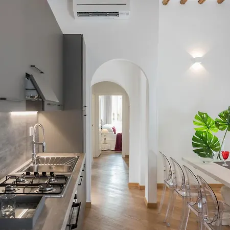 Downtown_blossom With Small Terrace Apartman Róma